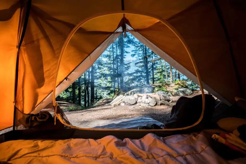 best-solar-powered-tent-fans