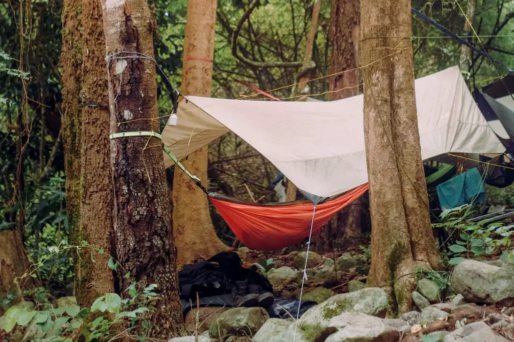 How To Sleep In A Hammock