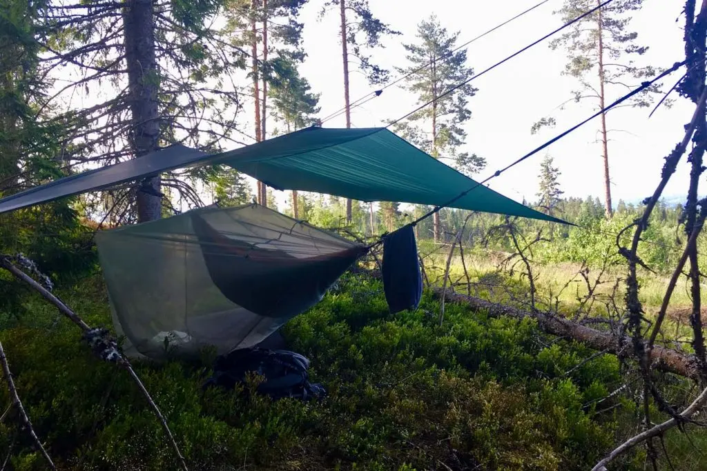 Hammock camping underquilt vs pad